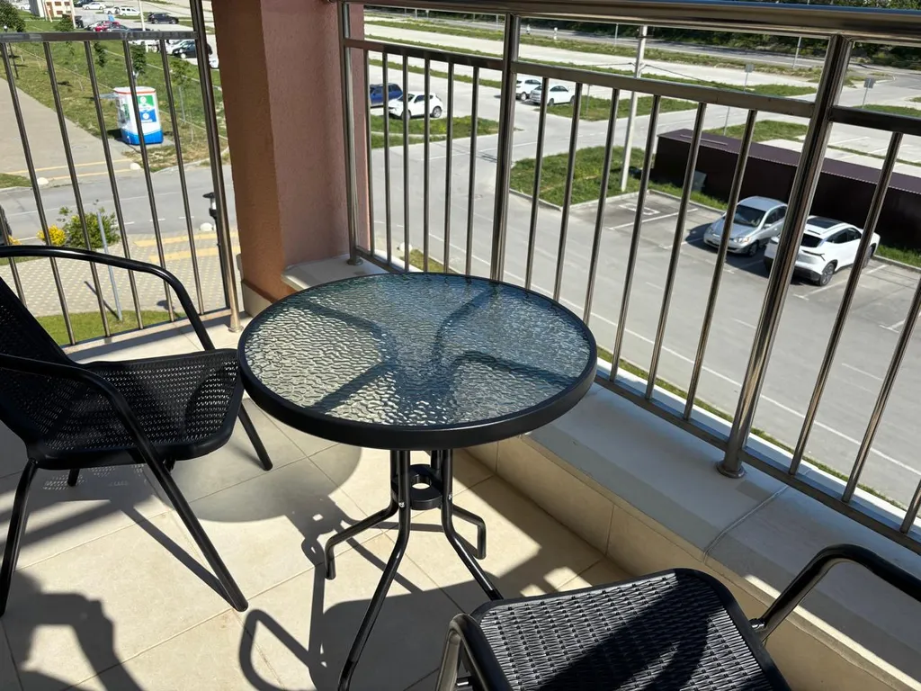 275 Однокомнатная с бассейном на 4 человека