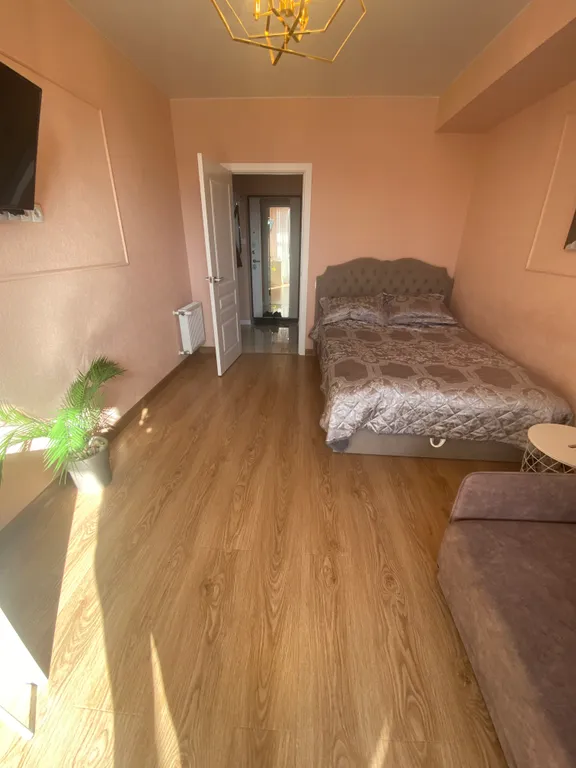 Элитная, новая однушка с авторским дизайном у песочного пляжа