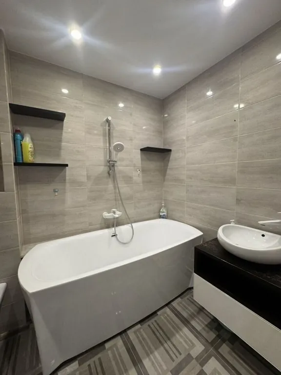 Квартира с новым современным ремонтом