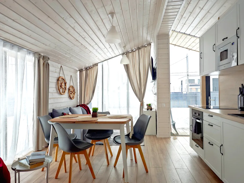 Коттедж Русский домик с печью и банькой — Кискелово