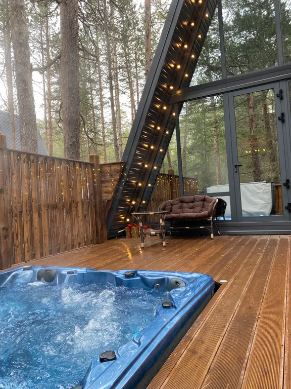 Shale A-travel 2A-frame домик с джакузи на 4 человек