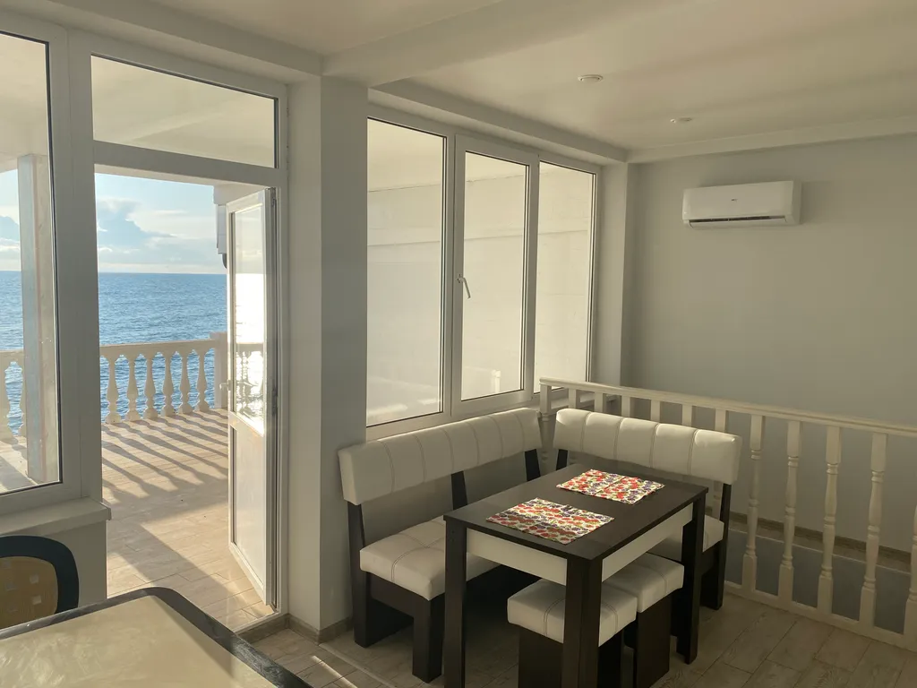 Апартаменты номер 3 с видом на море