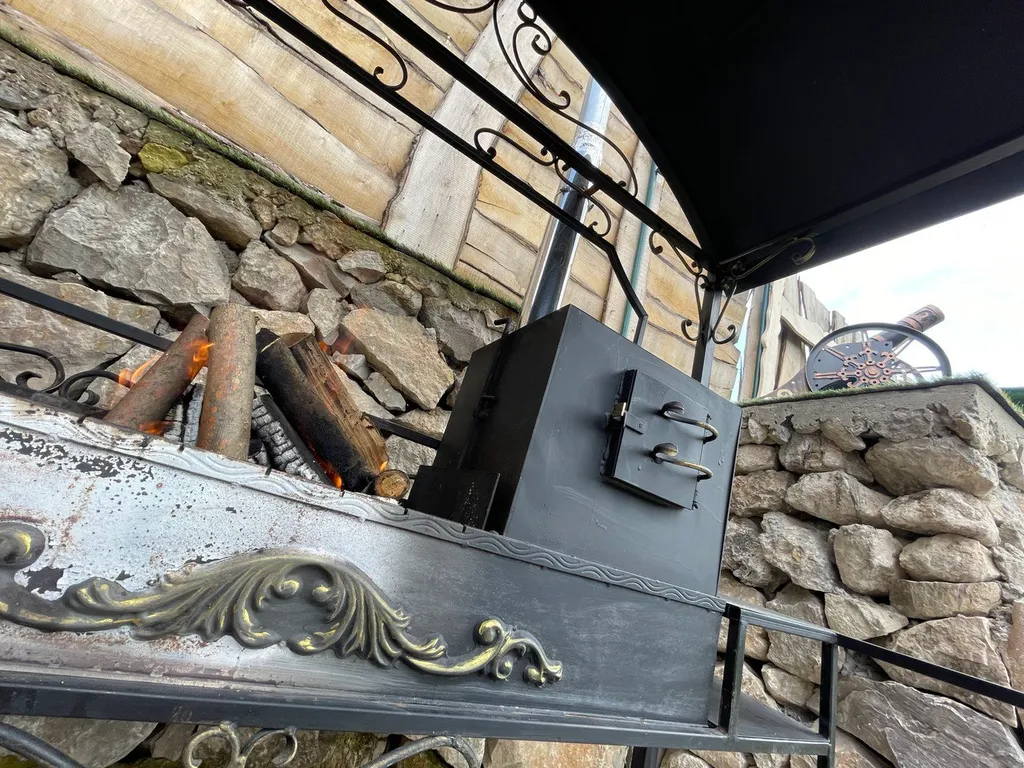 Дизайнерский коттедж из сруба