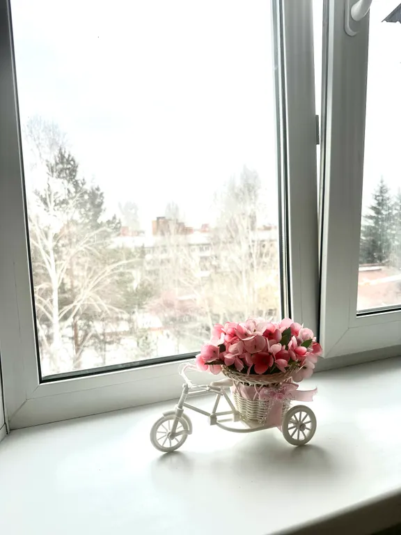 Теплая солнечная квартира рядом с ледовым дворцом и ИРНИТУ