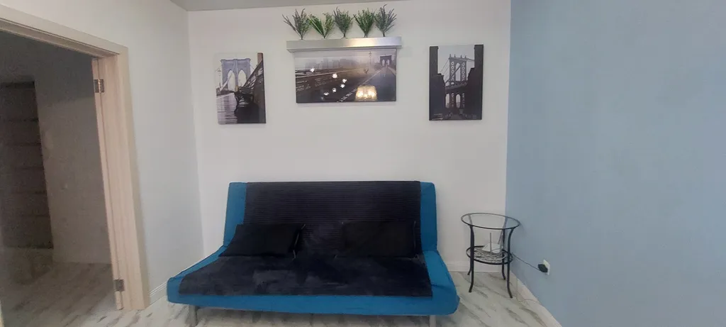 Улучшеная квартира с 1 спальней б