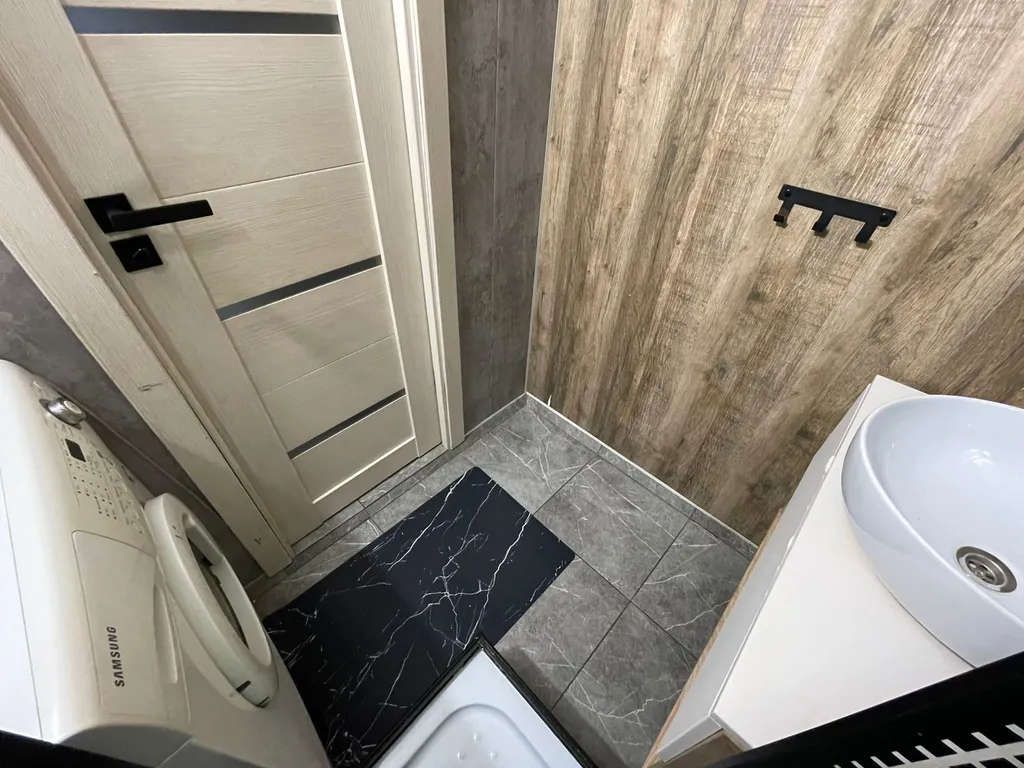 2-комнатная квартира рядом с Алмазом