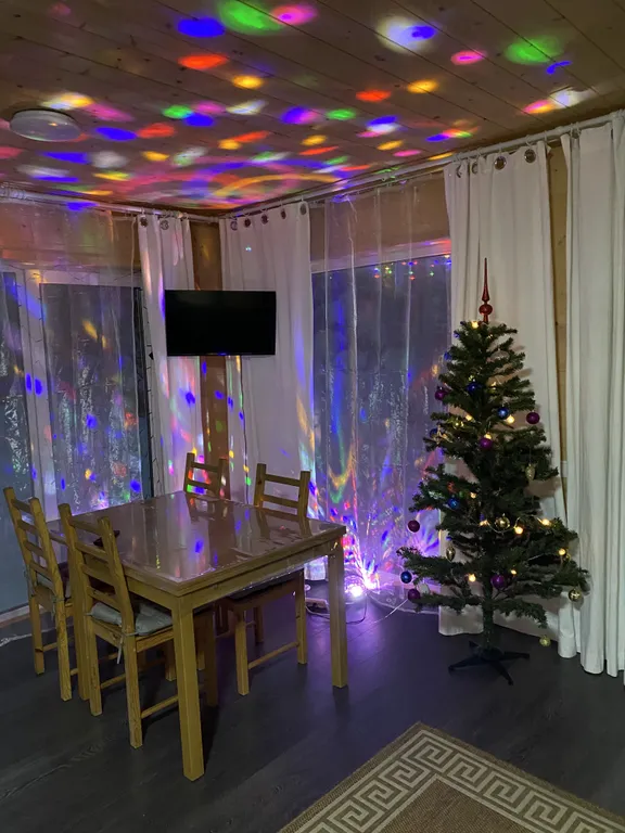 Уютный дом для семейного отдыха с баней и детской площадкой