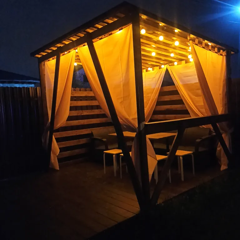 Коттедж с камином и сауной