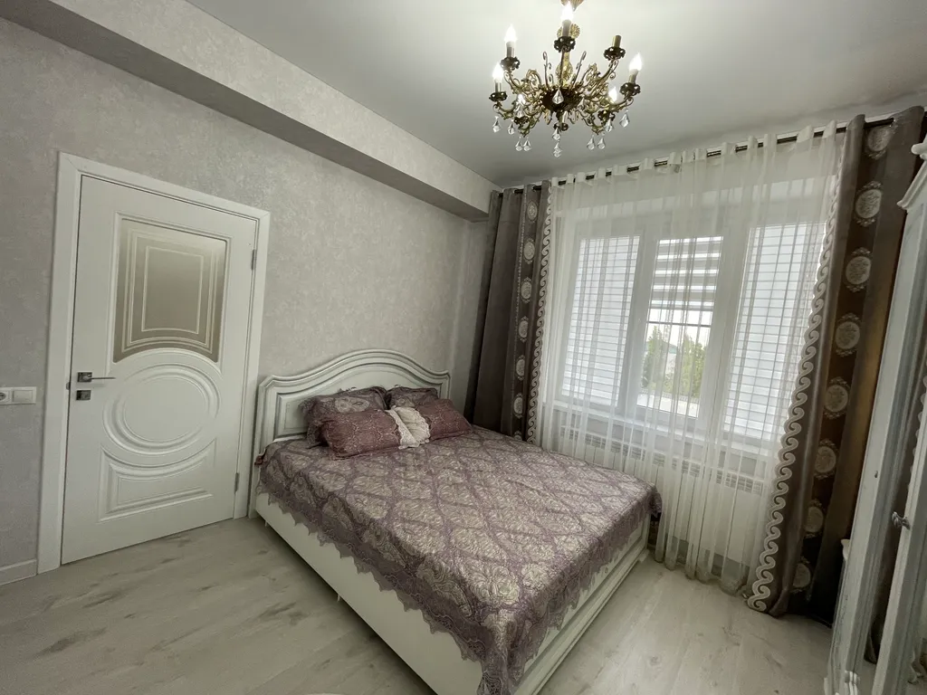 Уютная светлая квартира в новостройках в центре города — аренда посуточно в Избербаш