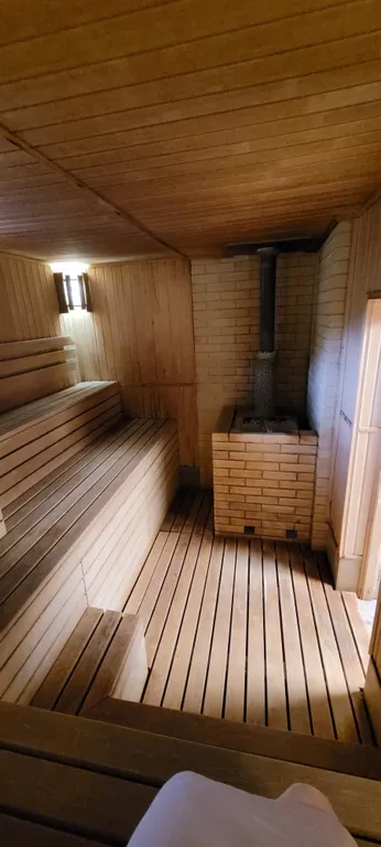 Уютный коттедж у реки