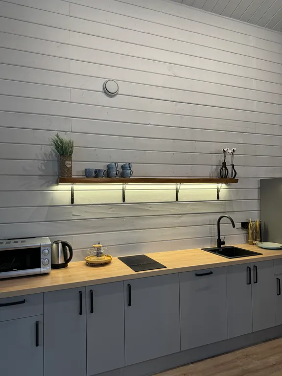 Коттедж Уютный коттедж с сауной и купелью — Бугры