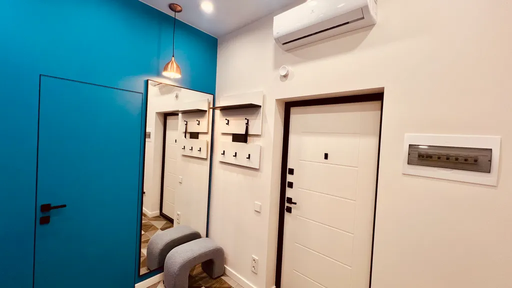 Квартира у моря с новым ремонтом, на первой линии