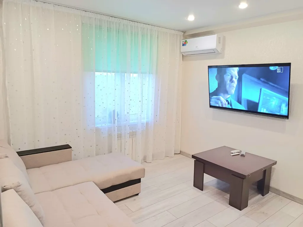 Уютная двухкомнатная квартира — аренда посуточно в Набережные Челны