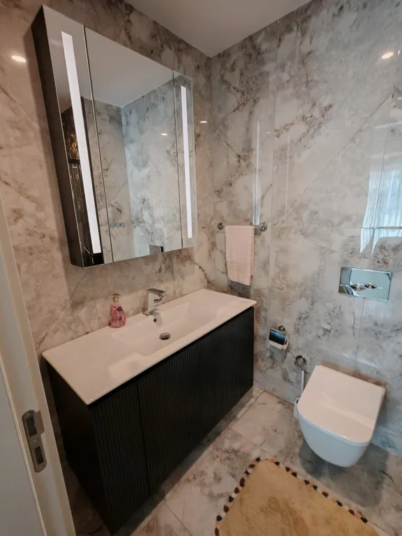 Квартира с тремя спальнями Azura World Residence & Hotel