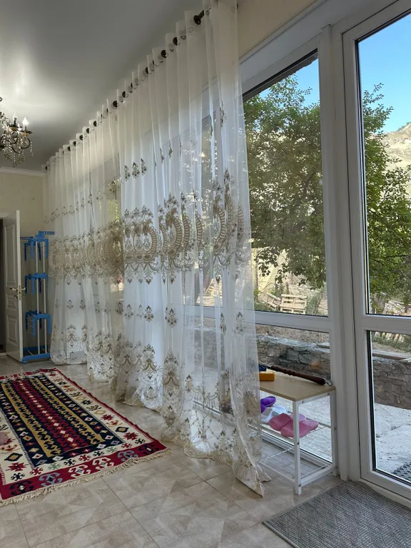 Уютный гостевой дом в пяти минутах от Гуниба с видом на горы