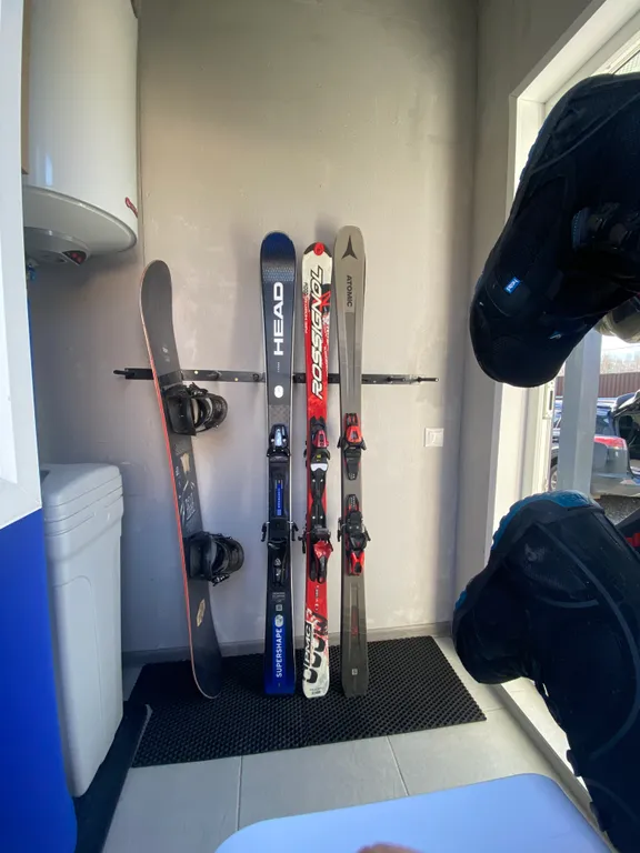 Коттедж Перламутр с сауной и 4 спальнями