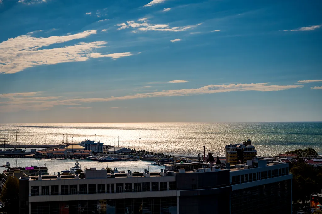 Евротрёшка с видом на море и город