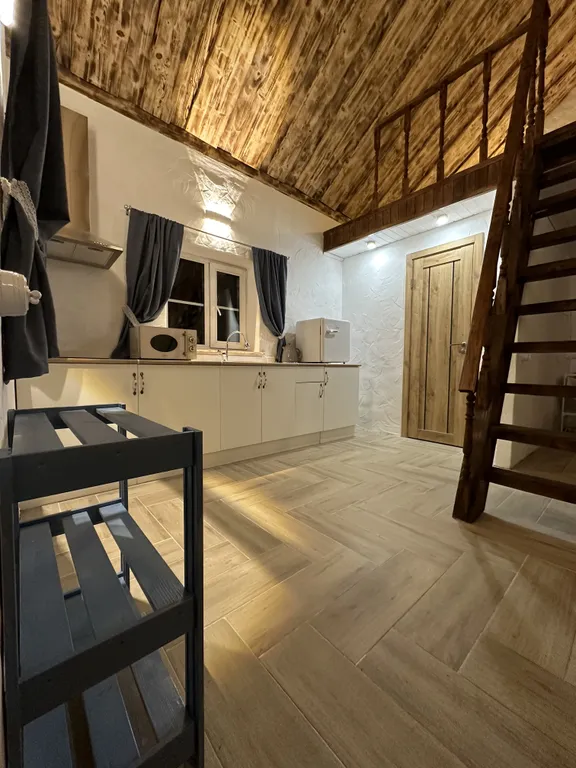 Дом с банным чаном и печью-лежанкой в горах