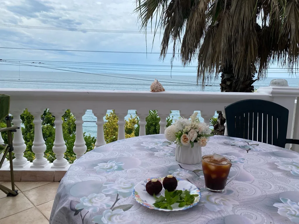 Коттедж Домик у моря — аренда посуточно в Сочи