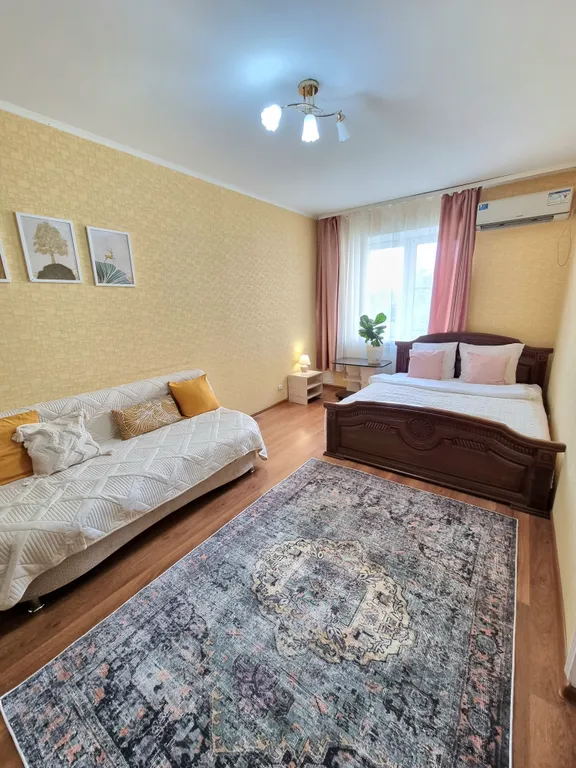 Уютная квартира на Победы с расширенной кухонной зоной (Уютный Дом) — аренда посуточно в Астрахань