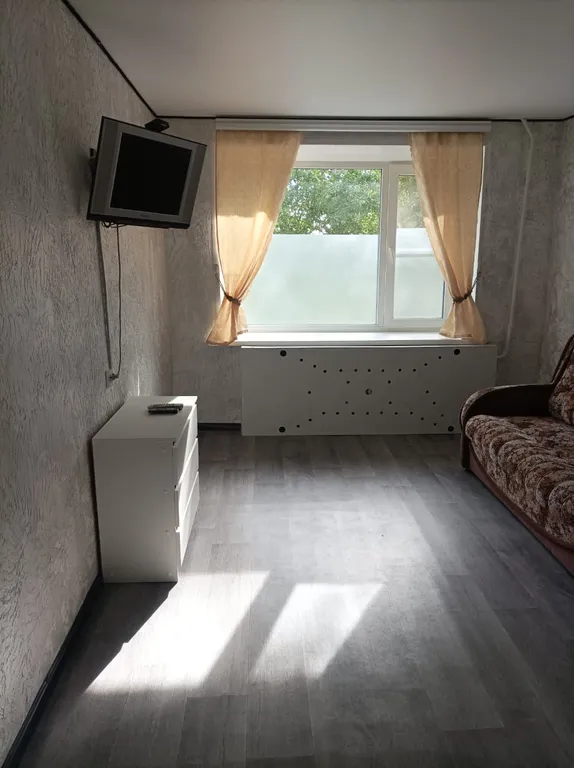 Уютная квартира в центре города около озера — аренда посуточно в Яровое