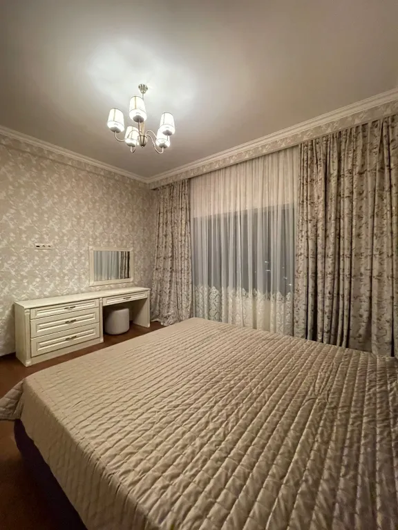 Квартира с красивым видом на парк, город, в 5 мин ходьбы до парка