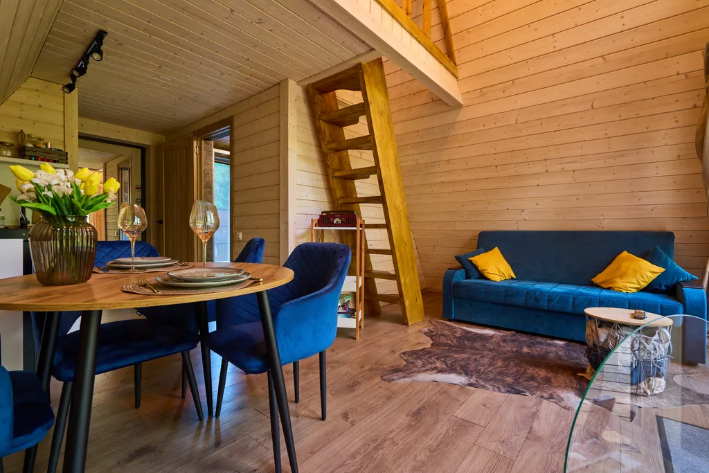 Треугольный дом A-frame