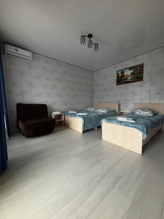 Четырехместный дом 2-х этажный