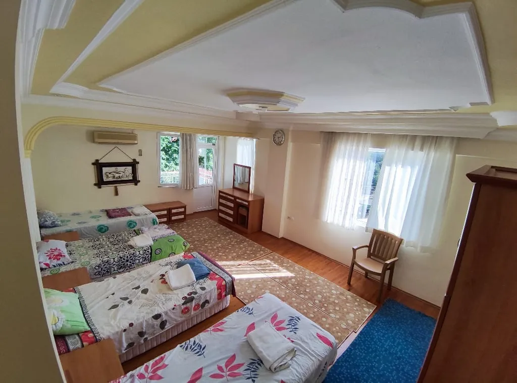 Апартаменты с кухней и ванной в номере в Бельдиби