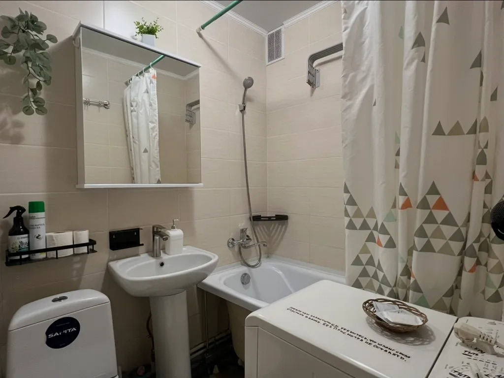 Квартира около парка Притяжение