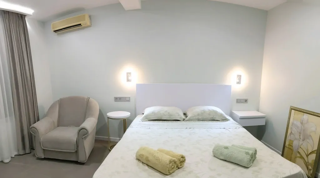 Квартира Улучшенный номер у моря — аренда посуточно в Утес