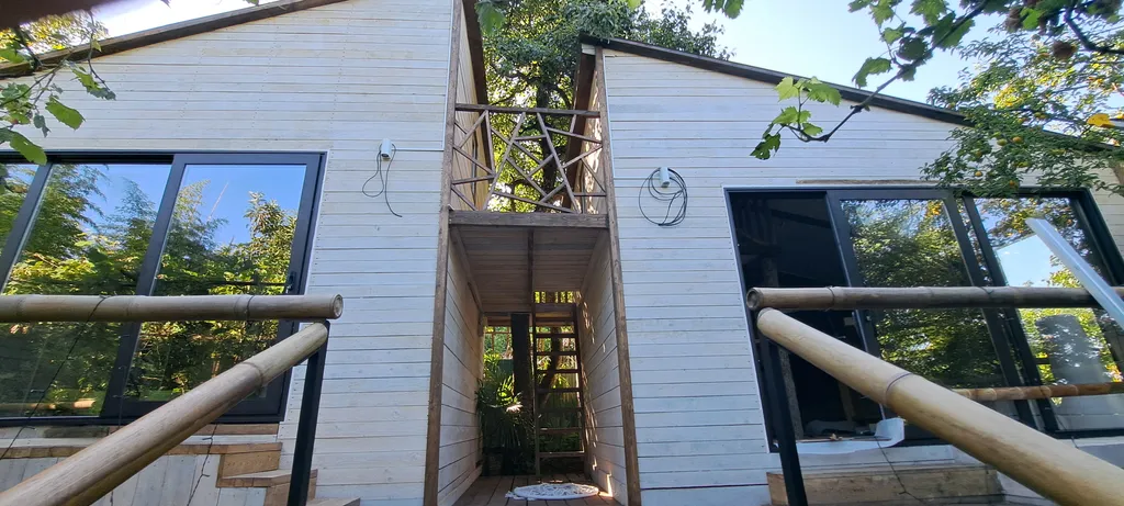 Коттедж Эко-дом ЕнотоДом — аренда посуточно в Хоста