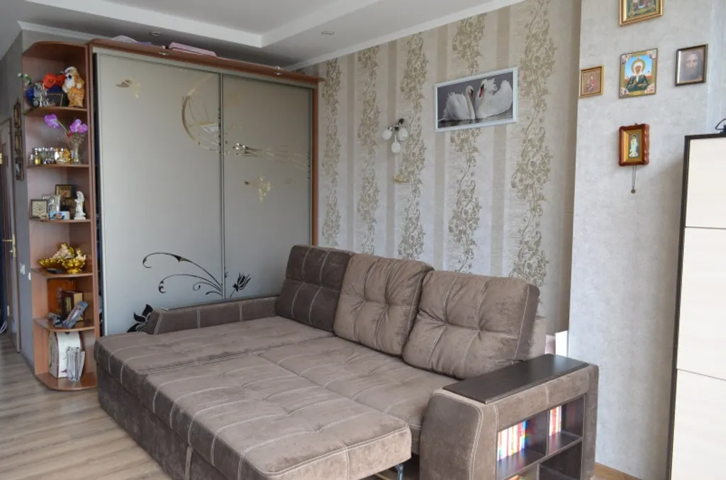 Апартаменты новые с видом на море, горы в новом доме над форосским парк