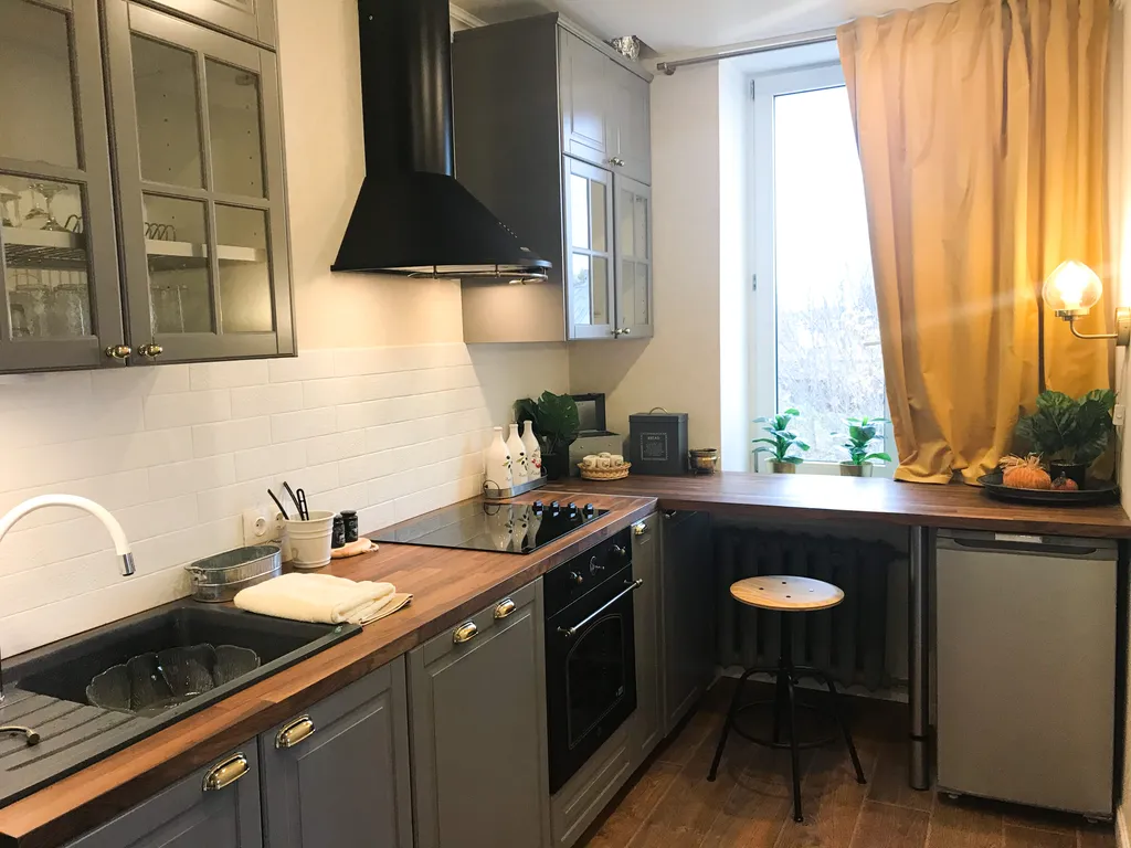 Большая красивая квартира на берегу залива