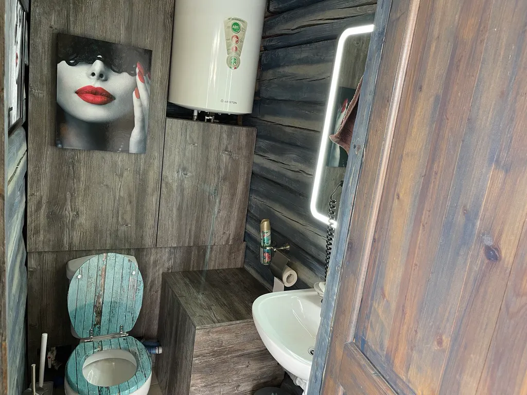 Дизайнерский коттедж из сруба