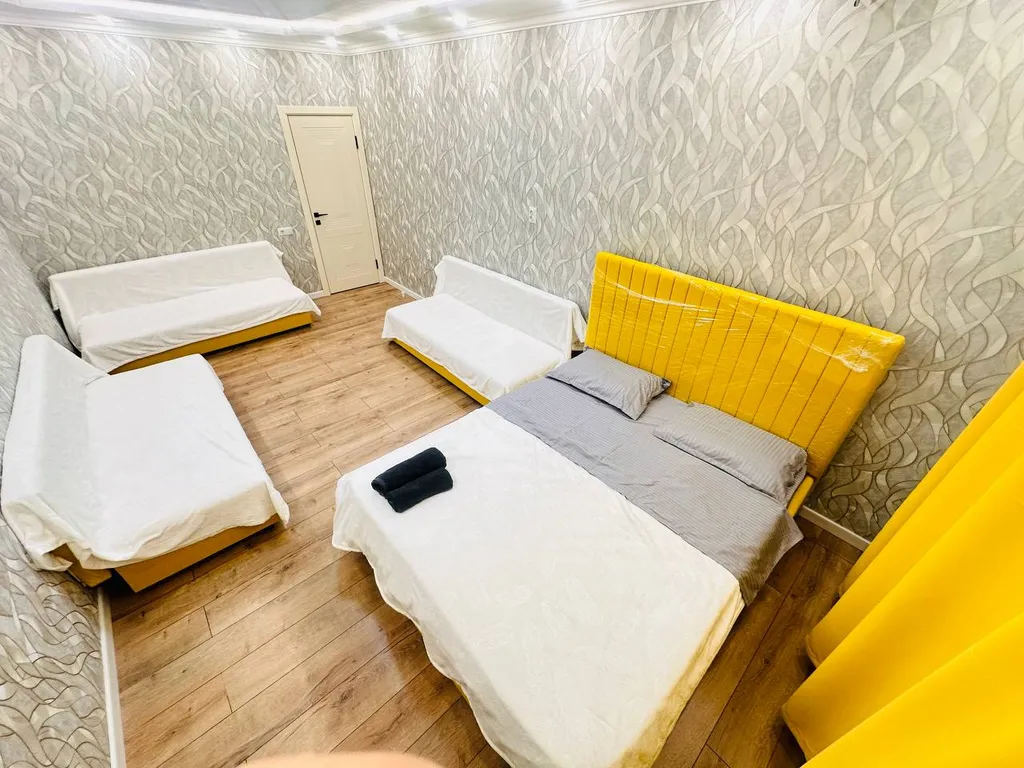 Уют для большой семьи рядом с автовокзалом и озером Сайран