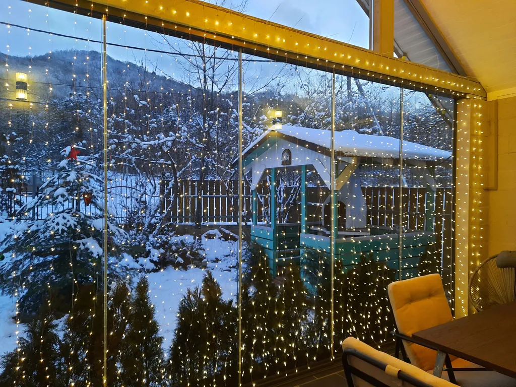 Милый домик в стиле прованс с камином, горячей купелью, баней, бассейном