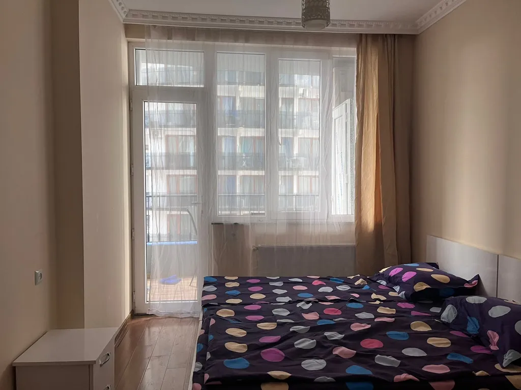 Квартира 2-комнатная Квартира — Батуми