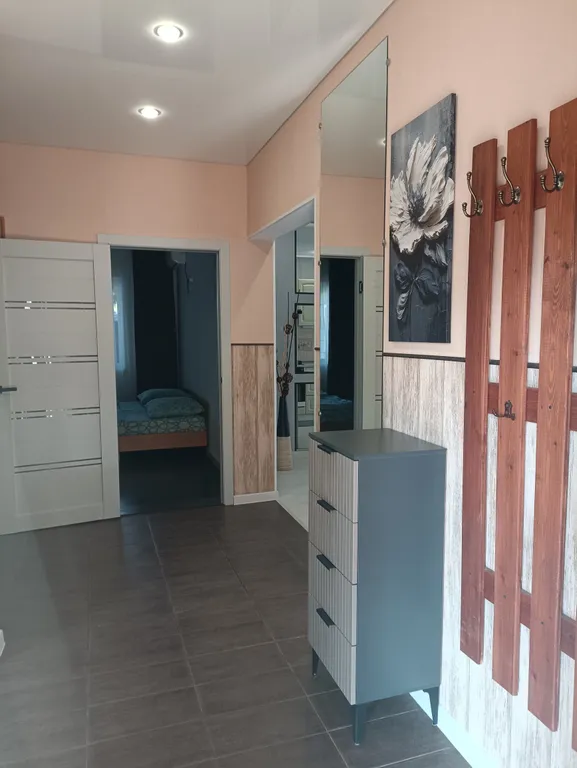 Домик с бассейном