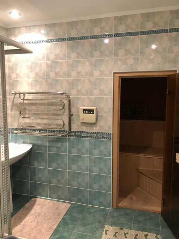 Дом на берегу моря в Ялте со своим двориком