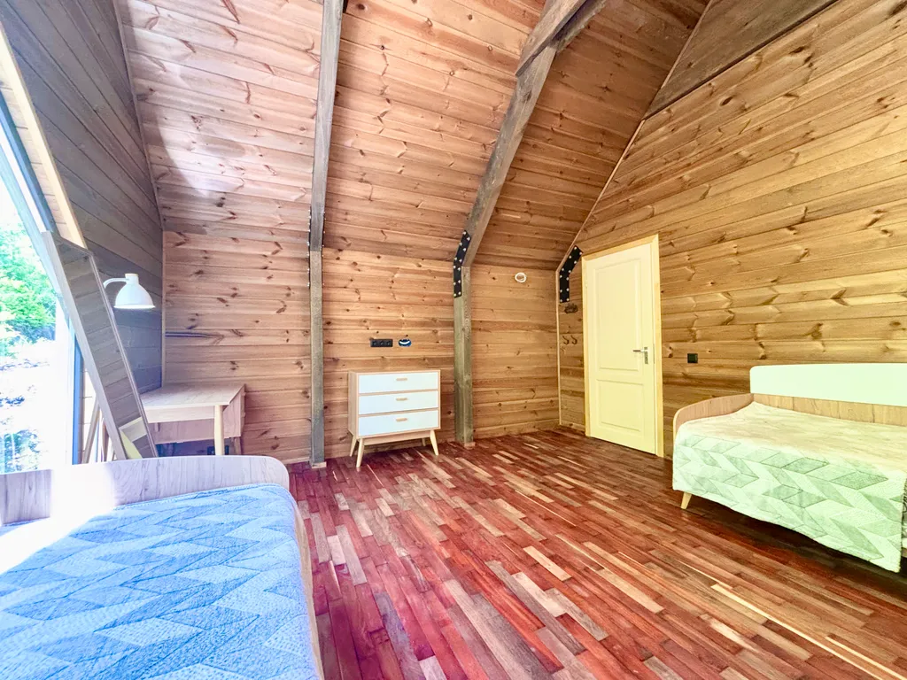 Квартира Квартира Кругозор*2-эт кв. 110м² с видом на озеро — Сочи