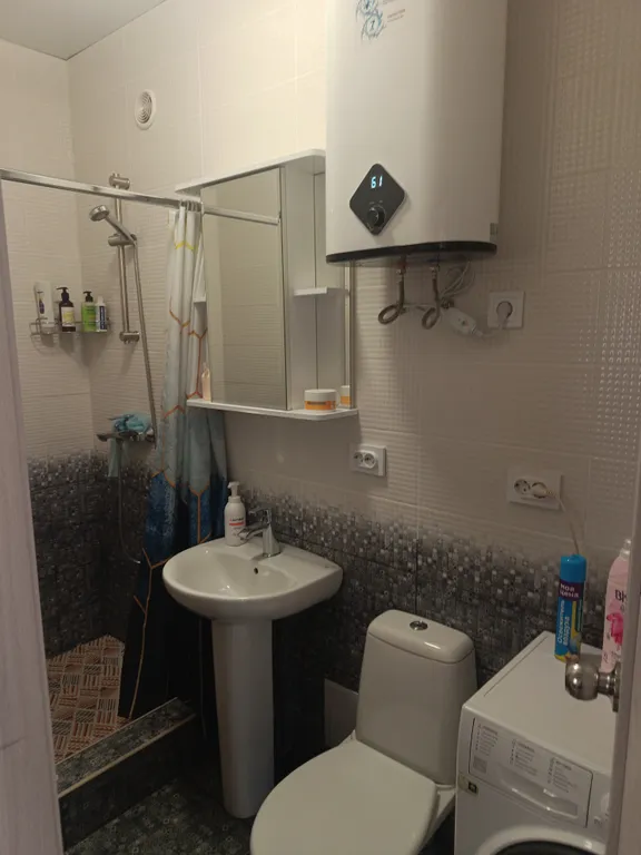 Квартира Уютная 2-комнатная квартира — Адлер