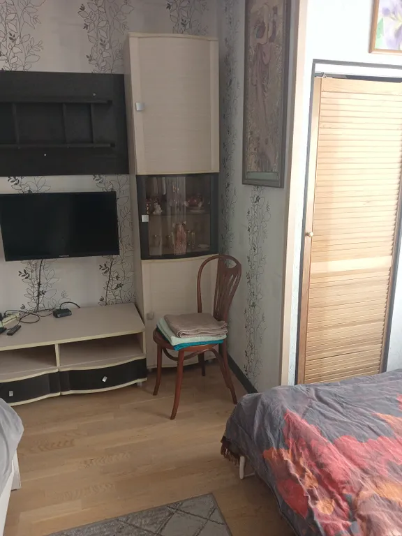 Часть дома на окраине города