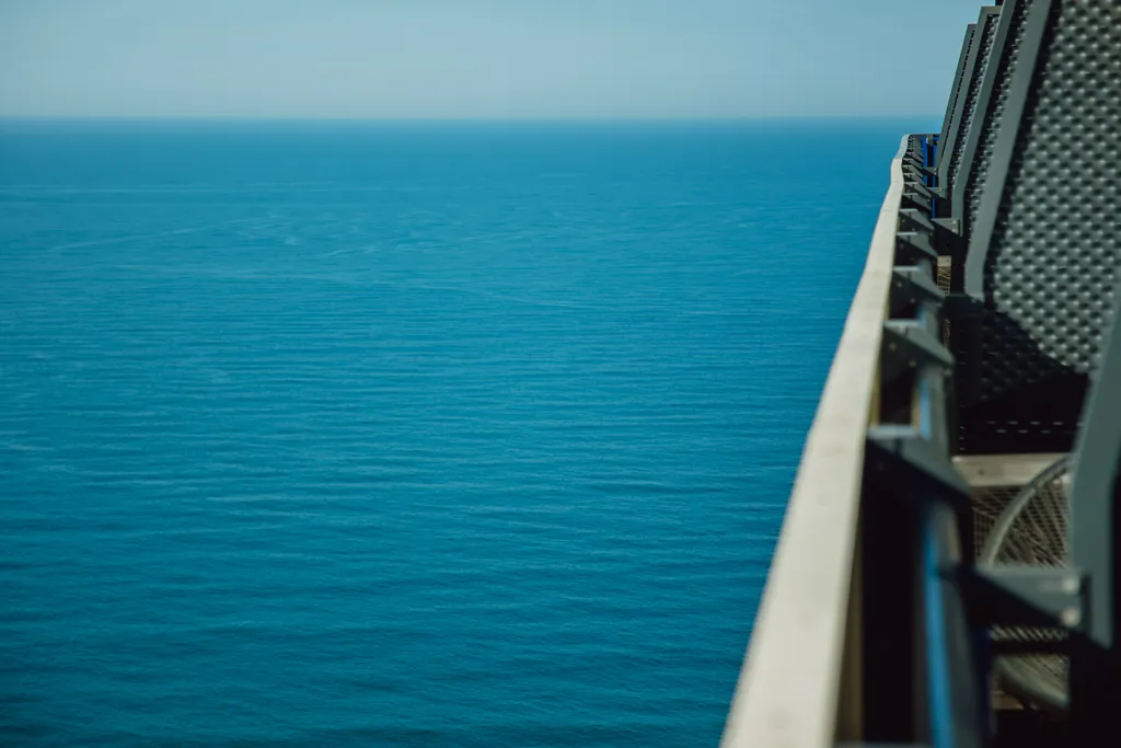 Студия с видом на море