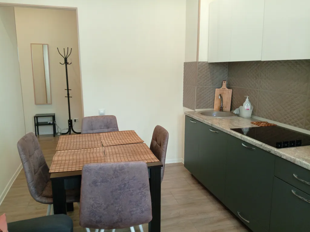 1 комнатная квартира рядом с набережной