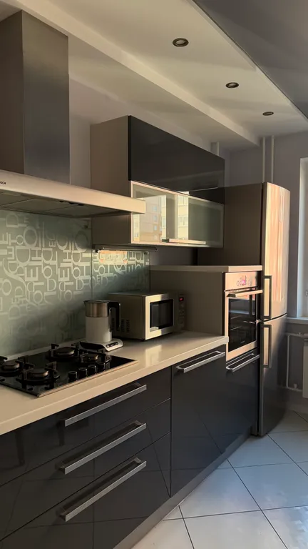 Уютная трёхкомнатная квартира, 10 минут от центра