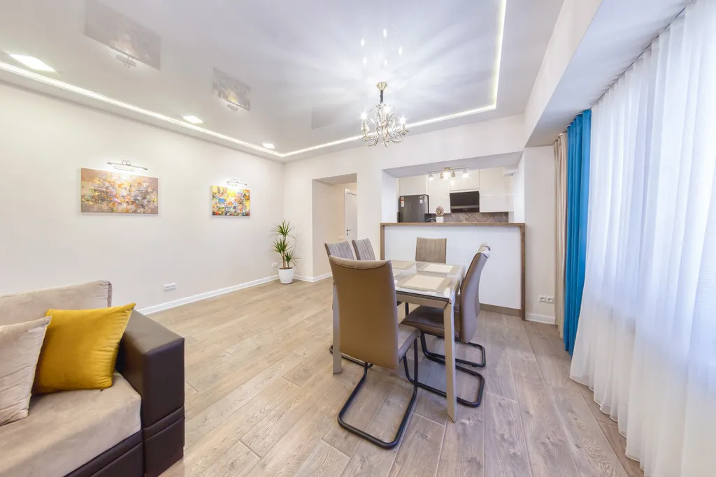 Sayat Nova 4 -Northern Avenue- -Opera House-