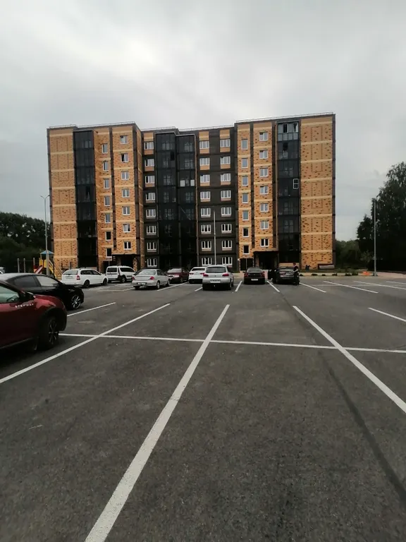 Квартира с большой парковкой