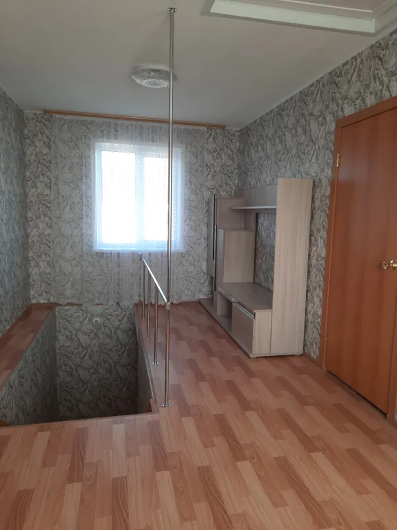 Уютный новый коттедж недалеко от центра города