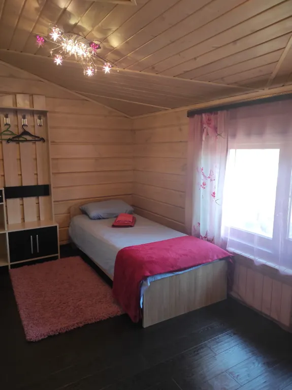 Квартира Комната — аренда посуточно в Обь